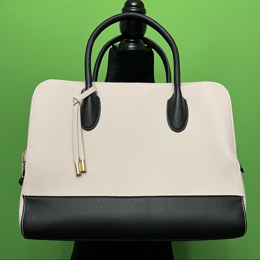 Urban expressions purse Color block Light Beige/Black